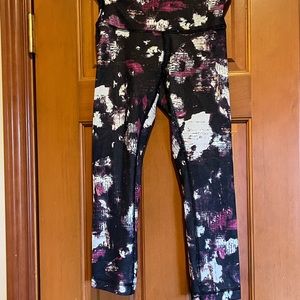 Lululemon 3/4 length leggings